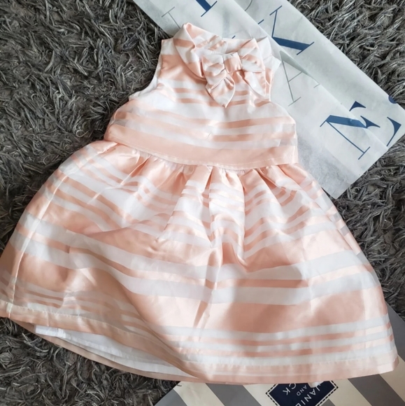 NWT Janie and Jack buttons Dress